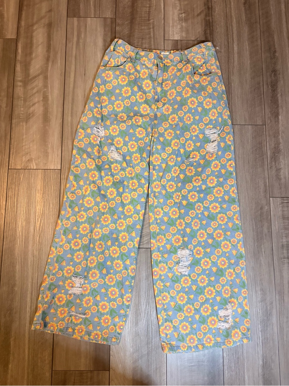 POL floral wide leg jeans - Picture 2 of 3